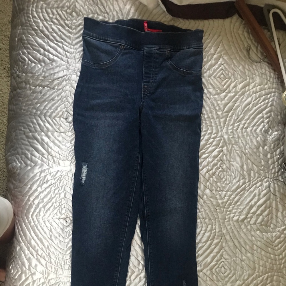 Spanx ankle length skinny jeans. Size Small